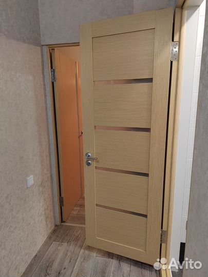 Дверь деревянная бу