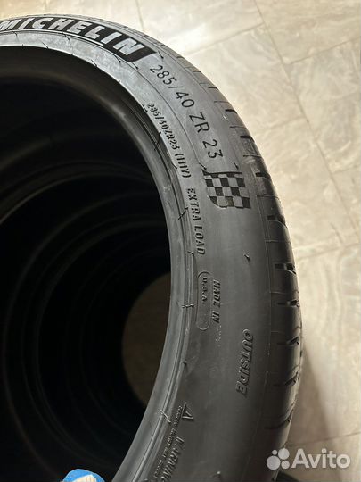 Michelin Pilot Sport 4 S 285/40 R23