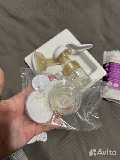 Молокоотсос avent ручной