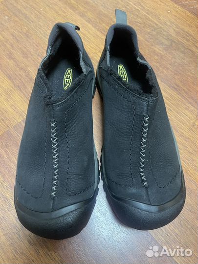 Кроссовки зимние боссоногие keen р.39