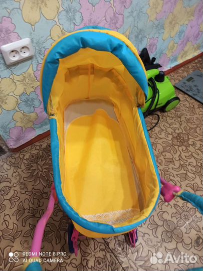 Коляска кукольная