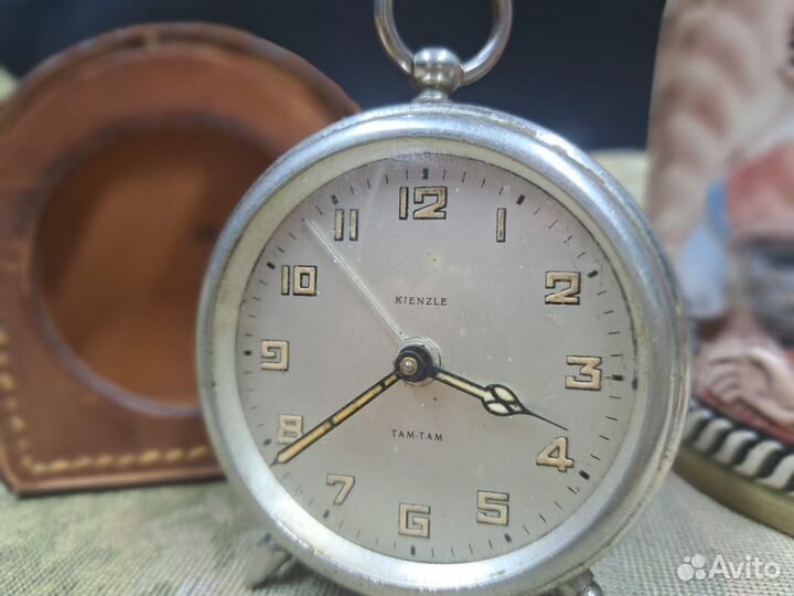 Будильник, дорожный, Kienzle Uhren модель