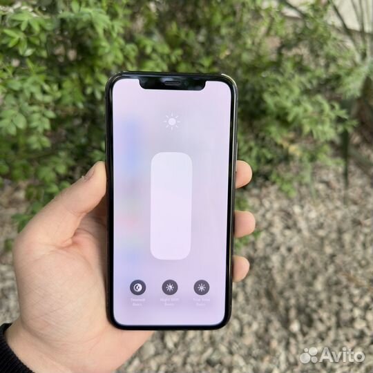 iPhone 11 Pro, 64 ГБ