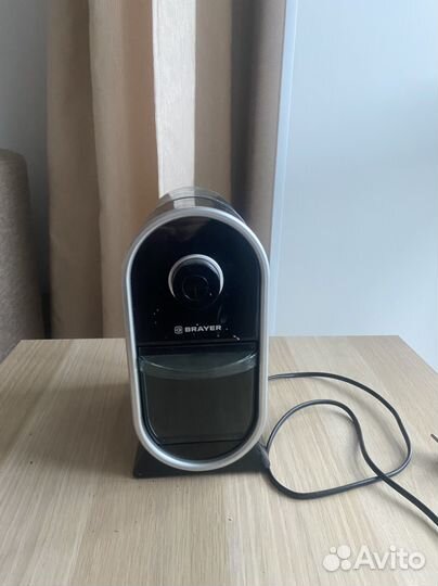 Кофемолка brayer