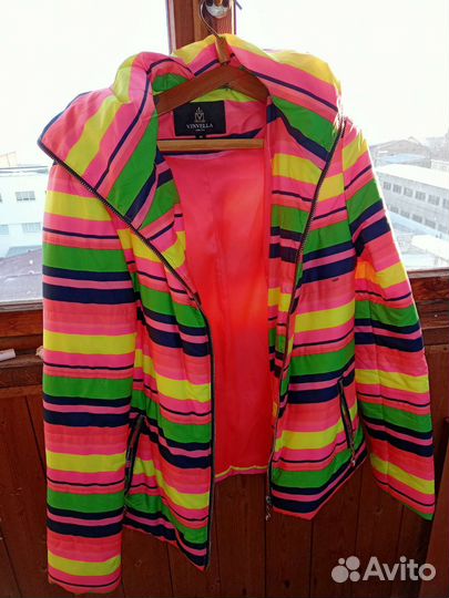Куртки женские 44 размер