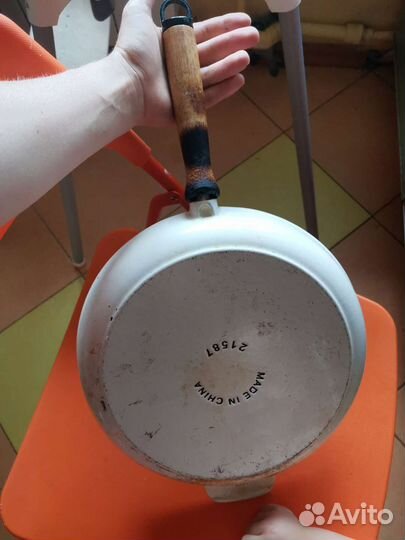 Чугунная сковорода