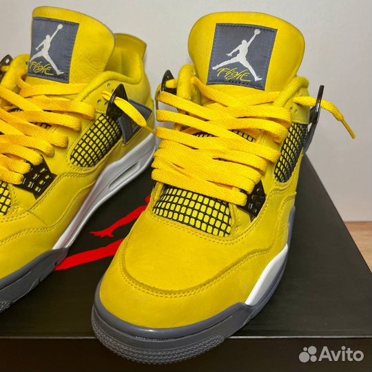 Nike Air Jordan 4 yellow Thunder