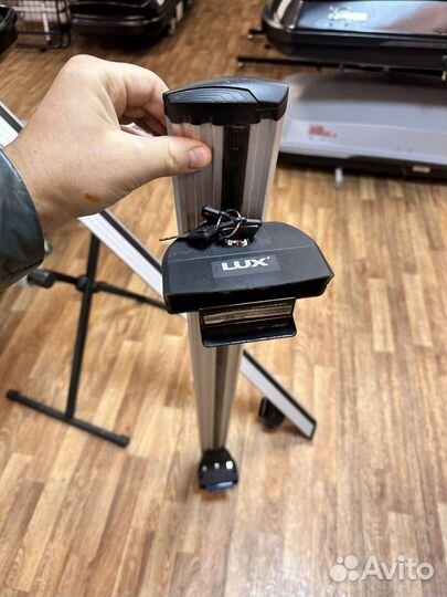 Поперечины на рейлинги lux универсальные