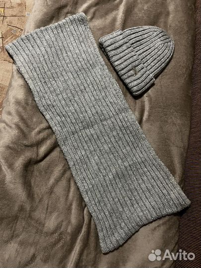 Комплект шапка и шарф женские