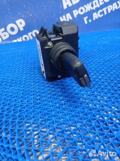 Замок зажигания Mercedes-Benz W169 хэтчбек M266