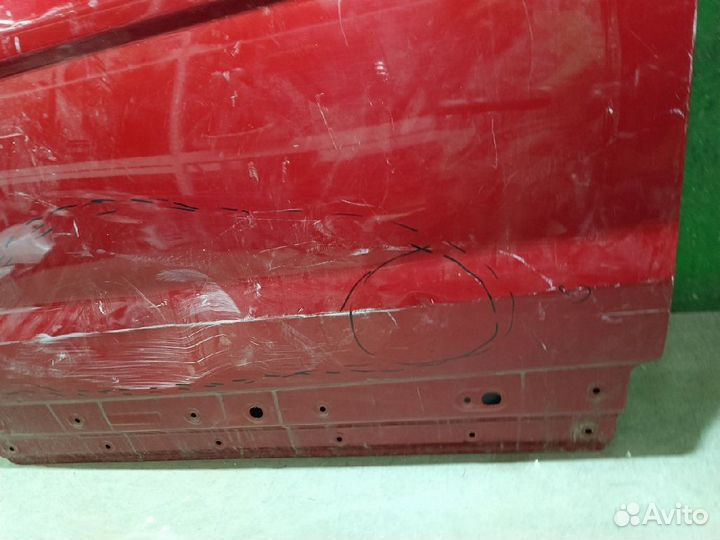 1013639 land rover range rover evoque дверь передняя левая 2013