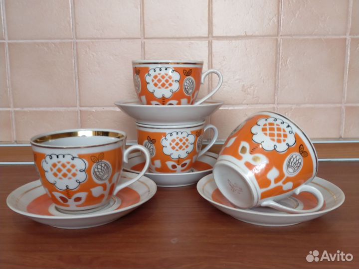 Фарфор ссср.Сервизы,пары