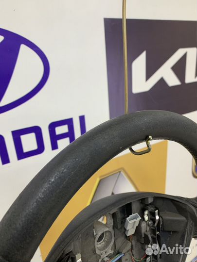 Руль Рулевое колесо Renault laguna 2