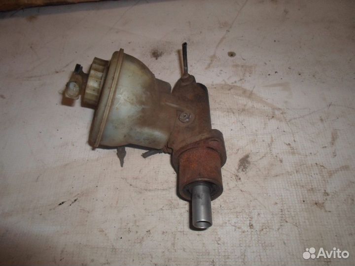 Главный тормозной цилиндр