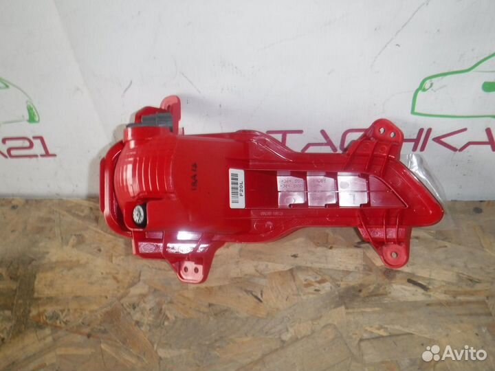 Фонарь противотуманный левый Kia Rio 4 X-Line