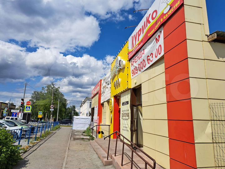 Торговая площадь, 54 м²