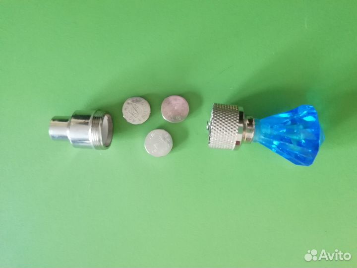 Колпачки на ниппель с подсветкой