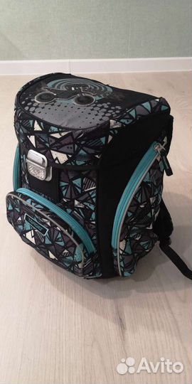 Рюкзак школьный