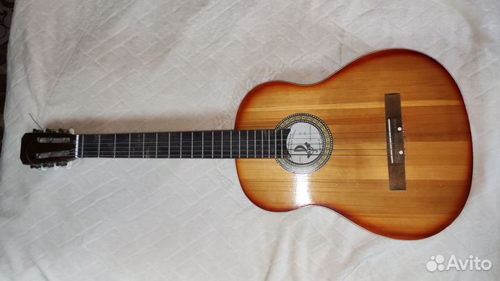 Классическая гитара
