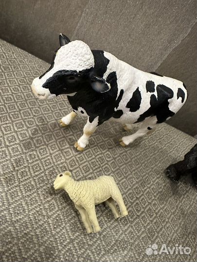 Игрушки животные