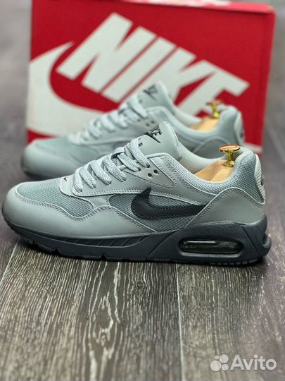 Nike Air Max ST: Стиль и Комфорт для Ваших Шагов