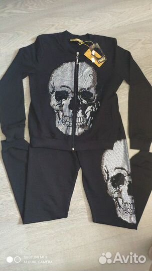 Костюм спортивно - прогулочный