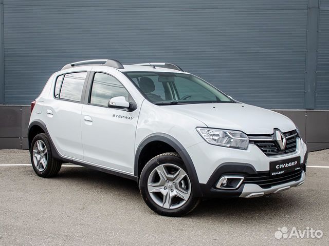 Renault Sandero Stepway 1.6 CVT, 2022, 8 км