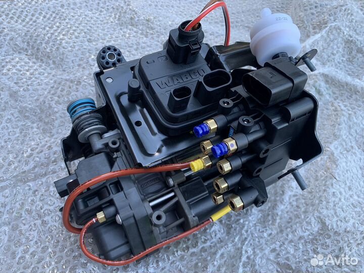 Компрессор пневмо Audi Q8