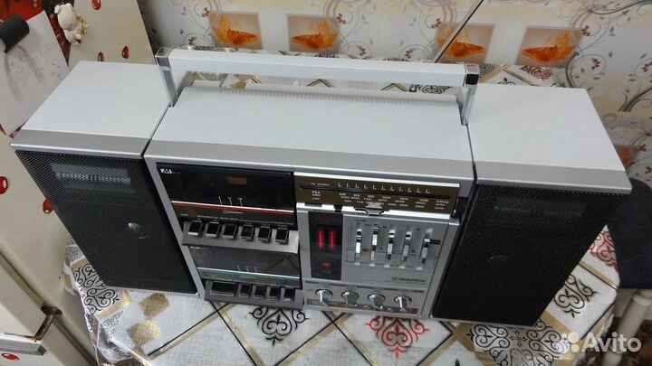 GoldStar TSW-632, магнитола