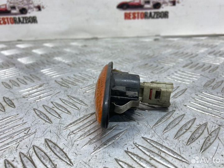 Повторитель поворота Kia Spectra седан S6D 2008