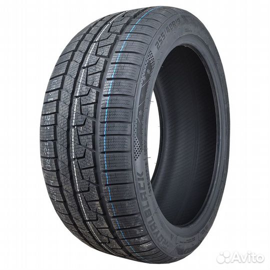 Royal Black Royal Winter UHP 215/55 R17 98V
