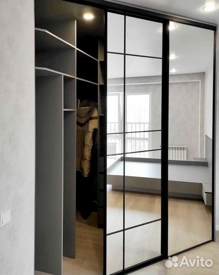 Современный шкаф купе