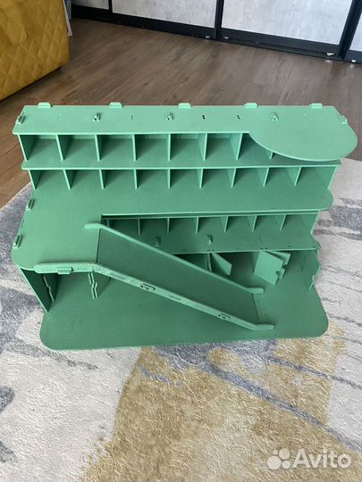Гараж для машинок