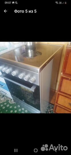 Плита электрическая бу,всё работает