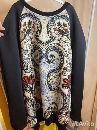Женская одежда /Джемпер Justcavalli размет M