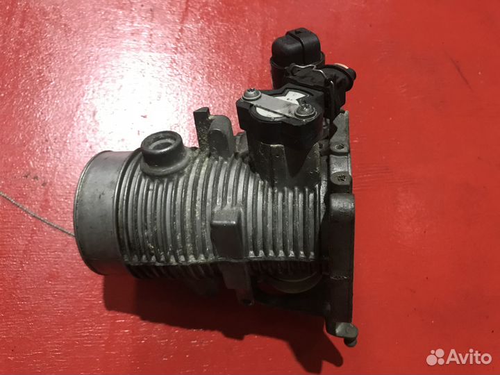 Дроссельная заслонка Land Rover Freelander 25K4F