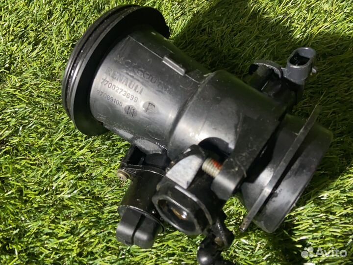 Дроссельная заслонка Renault logan 1 1.6