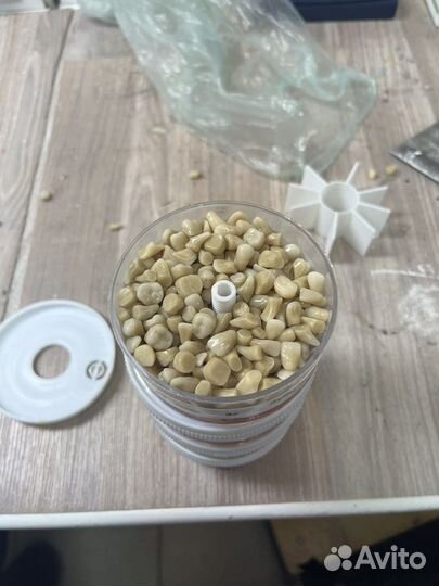 Исскуственные зубы