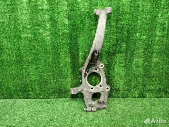 Кулак поворотный передний правый Audi A6 C7