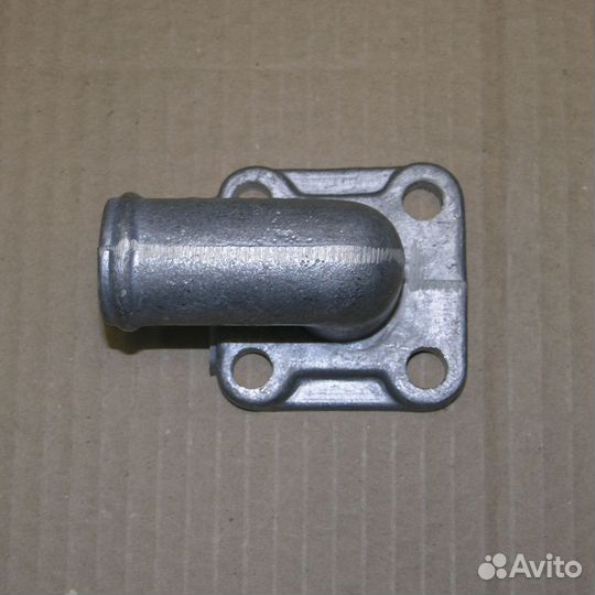 Патрубок нш-32 (угол 90 гр. без резьбы) кривой под