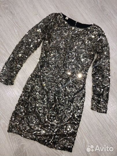 Платье золотое