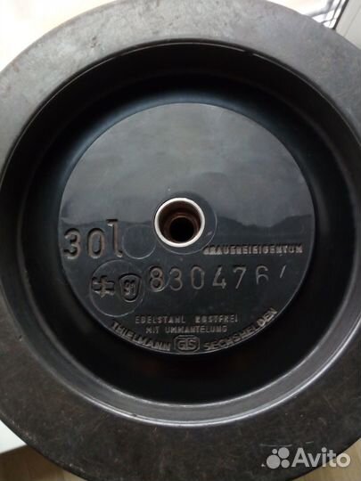 Бочки 30 л из нержавеющей стали в прорез. оболочке