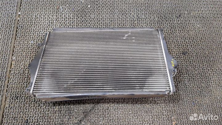 Радиатор интеркулера Volvo V70, 2002