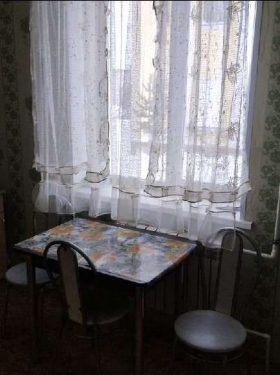 2-к. квартира, 44 м², 1/3 эт.