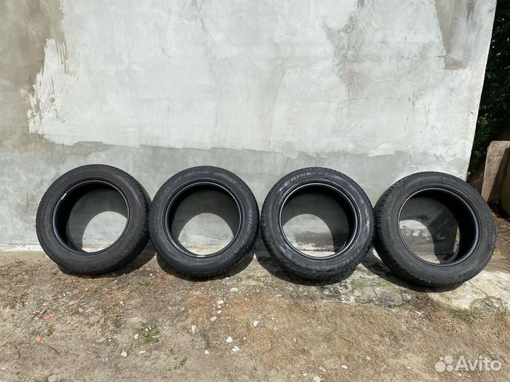 Bridgestone Dueler H/P 235/55 R17 99V