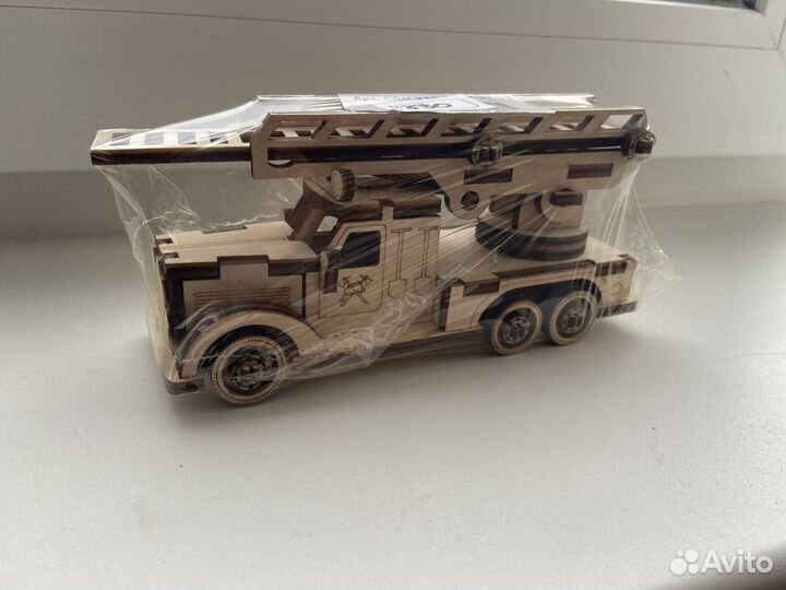 Игрушка пожарная машина