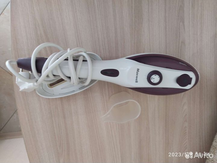 Ручной пароочиститель