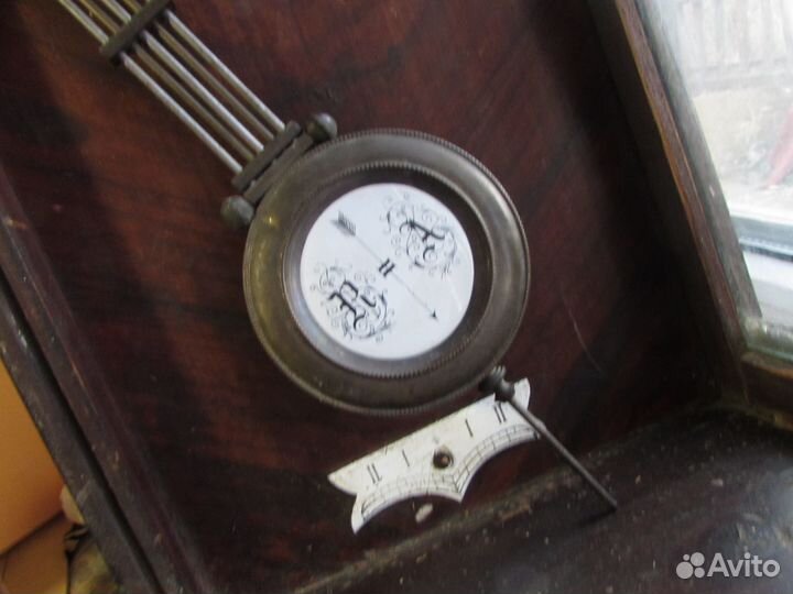 Старинные настенные часы с боем Le Roi a Paris