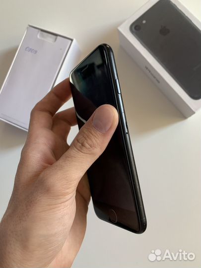 iPhone 7 32gb черный