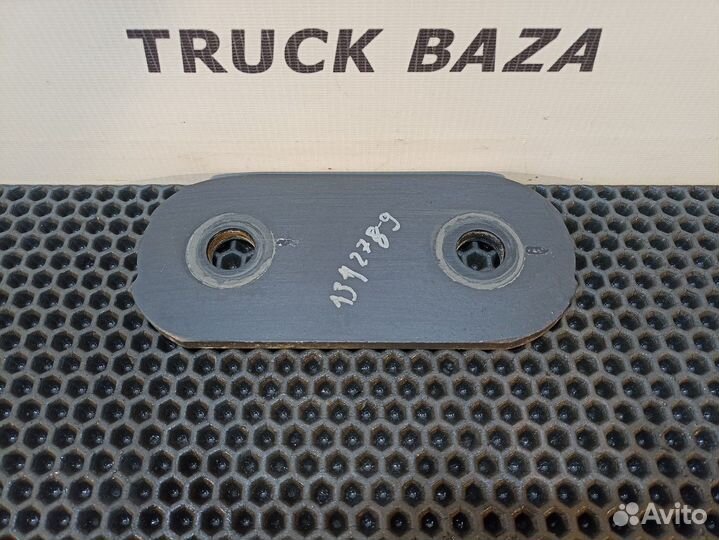 Серьга рессоры передней